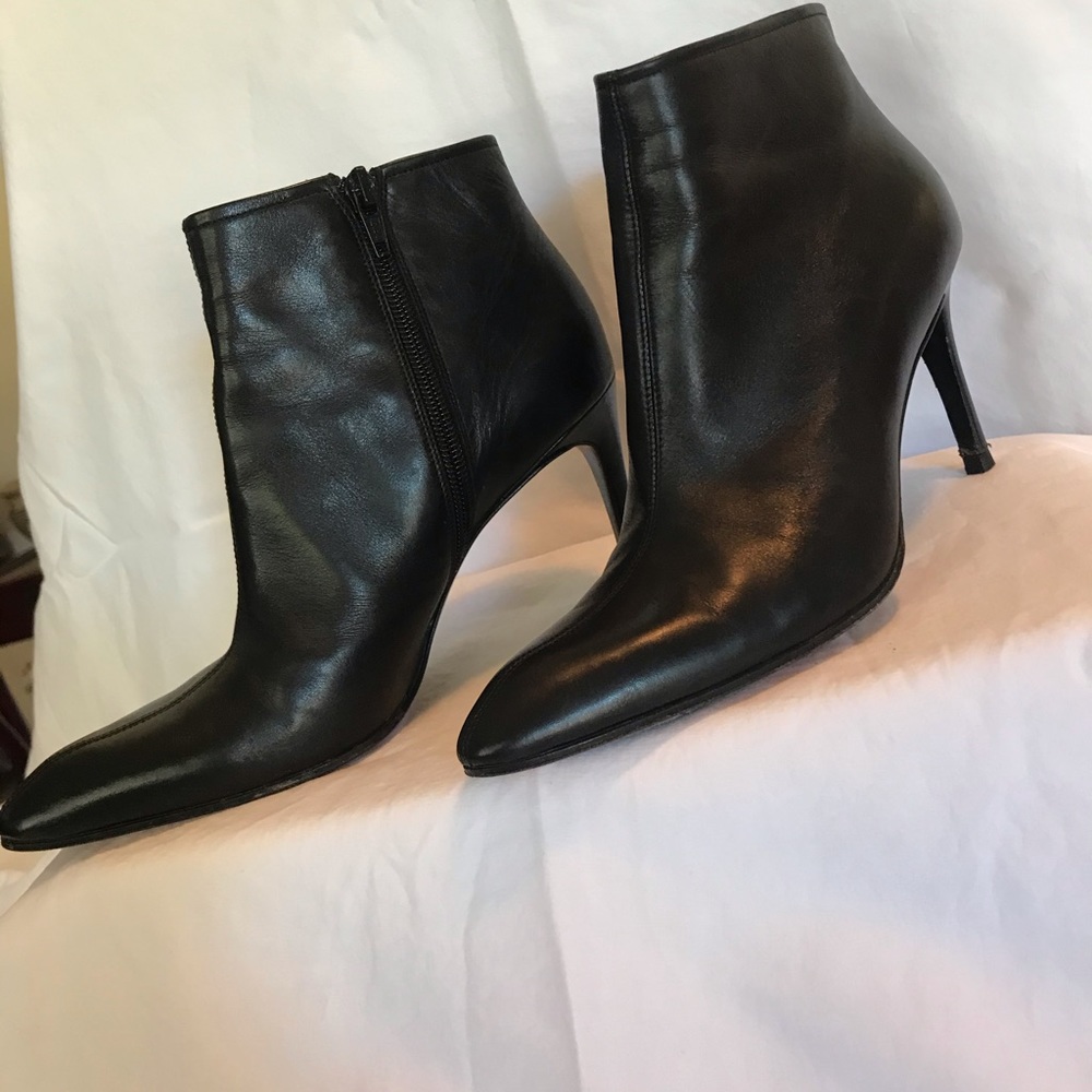 Yves Saint Laurent Boots - Booties - Picture 2 of 5